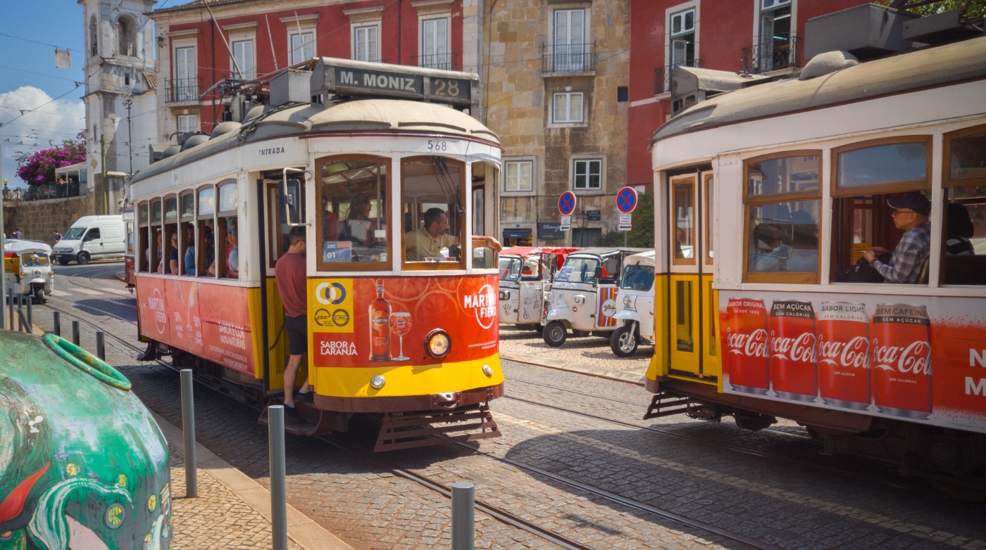 Tour Shark Lisbon Tram 28 Route Guide Best Stops Including Map tour-shark-lisbon-tram-28-route-guide-best-stops-including-map